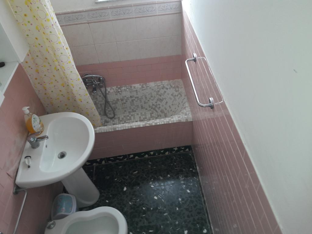 Appartamento In Villa Ачиреале Екстериор снимка